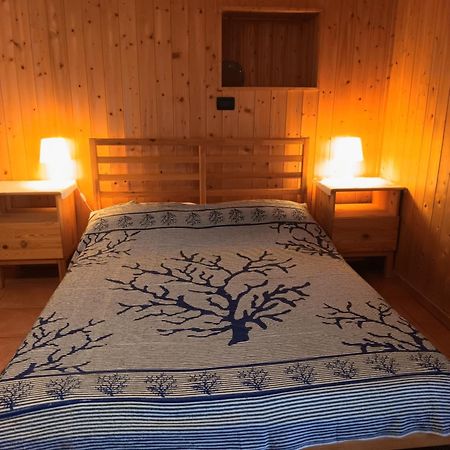 Bed and Breakfast La Casa Antica Pont-Saint-Martin Exterior foto